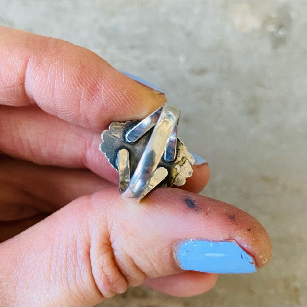 SOLD ♥️ Navajo ♥️ Vintage Sterling Silver & Blue - Green Turquoise Ring - Picture 7 of 13